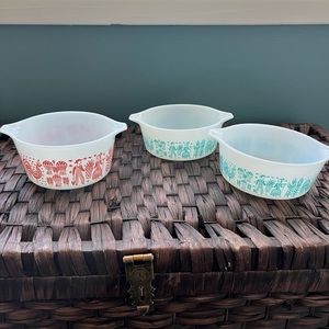 Vintage Pyrex Butterprint Dishes